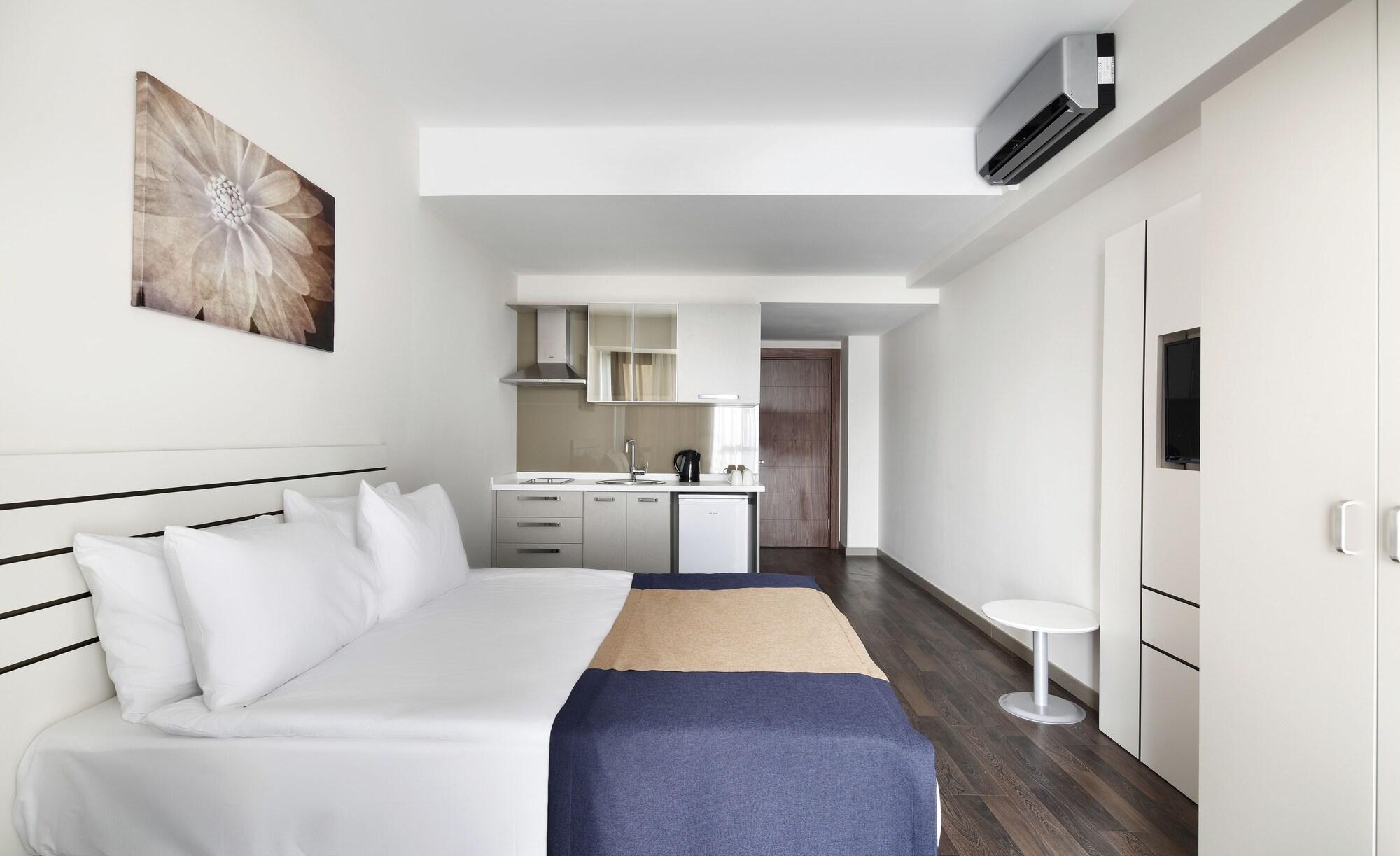 Prime Suites Istanbul Exterior photo