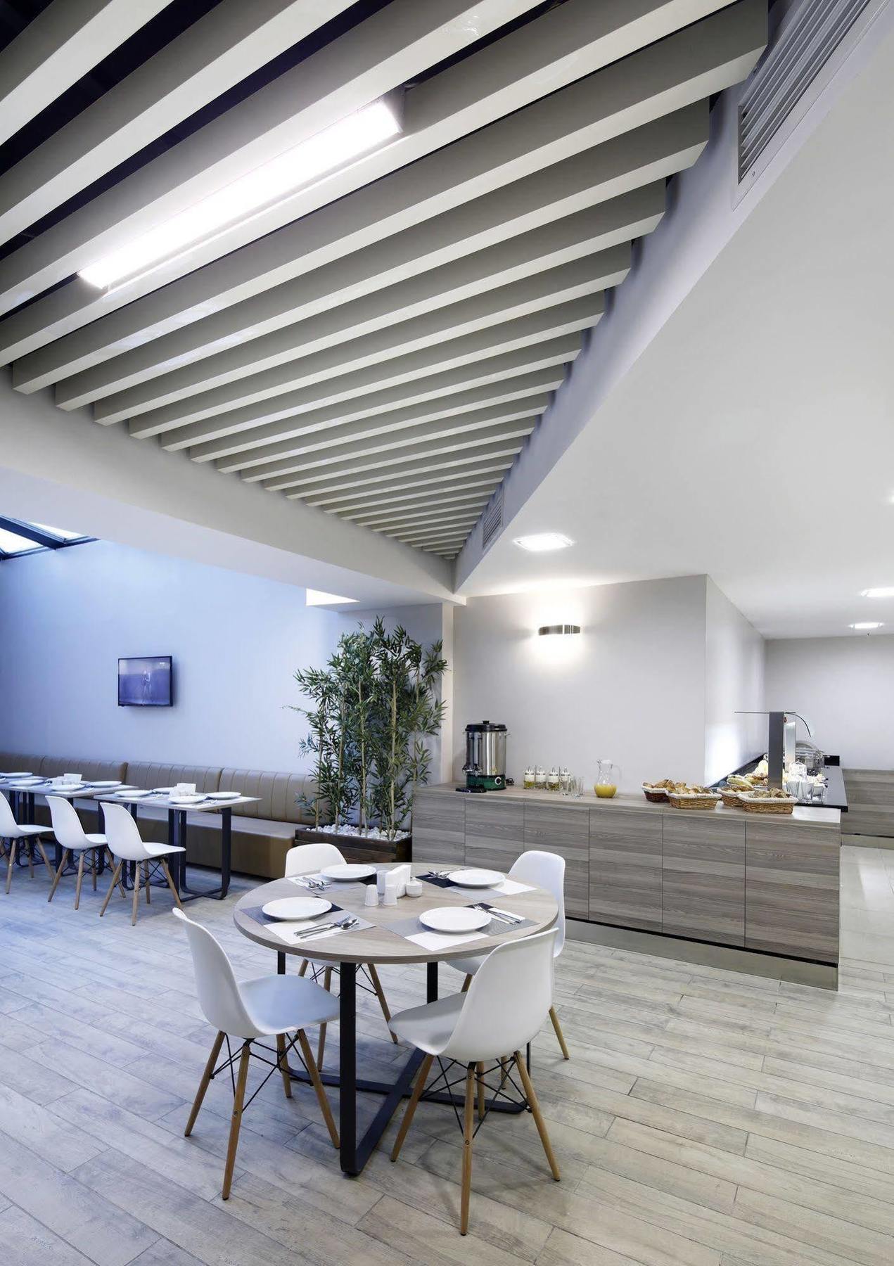 Prime Suites Istanbul Exterior photo